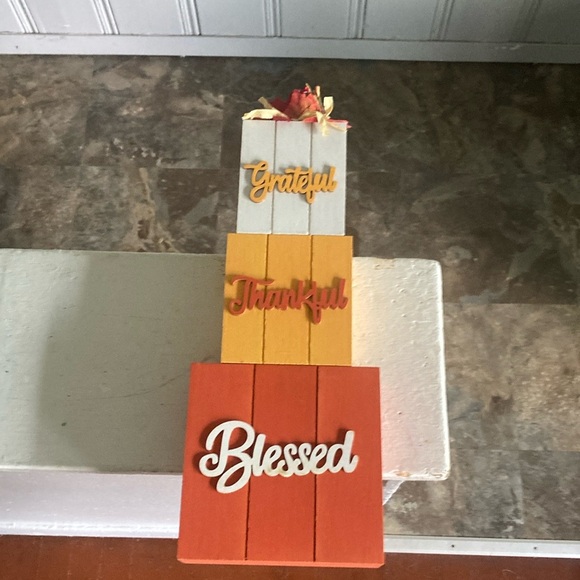 NWT-Stunning Grateful Thankful Blessed Triple Stacked Wooden Box Pumpkin Sign 🍁 - Picture 12 of 17